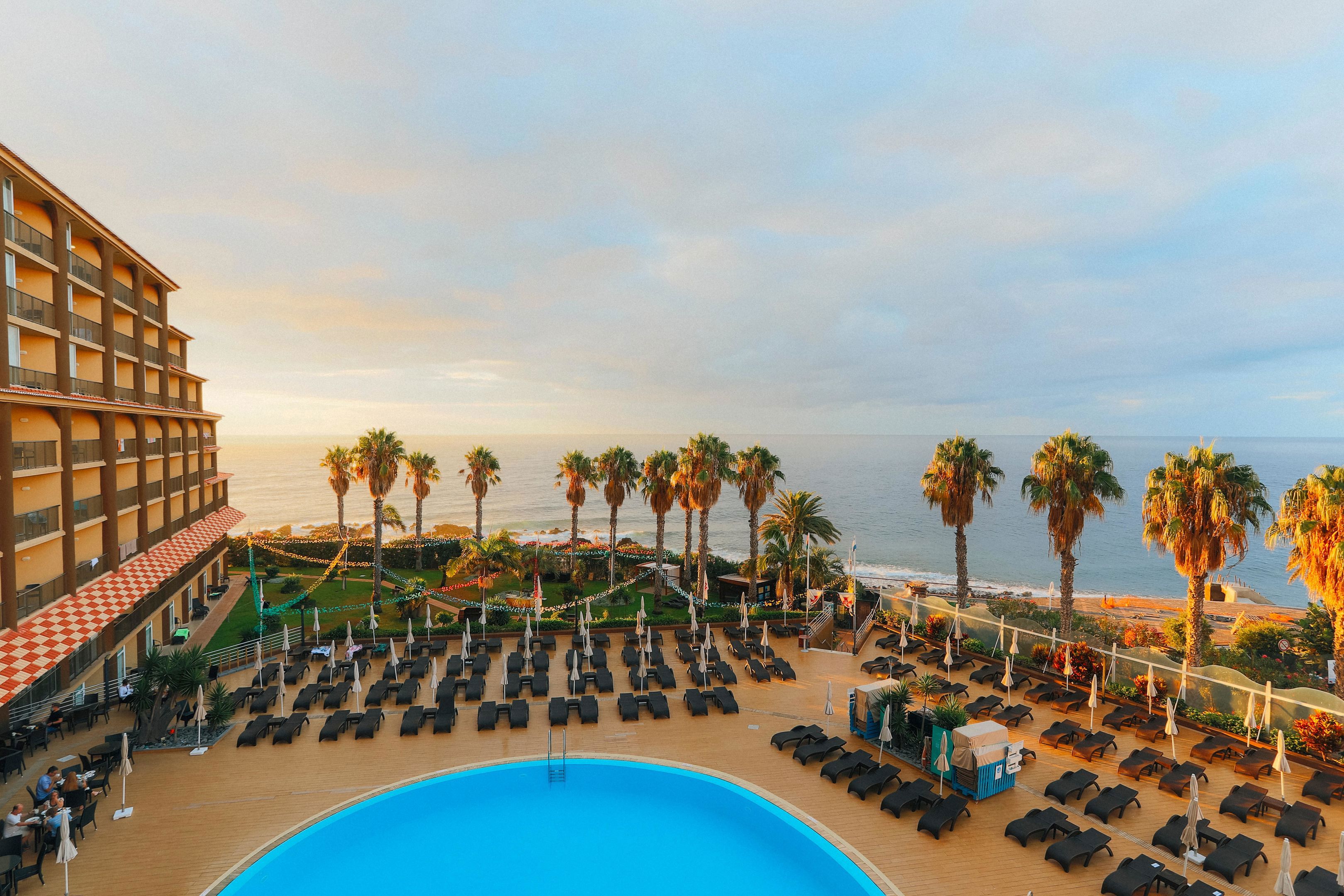 The Views Oasis Hotel